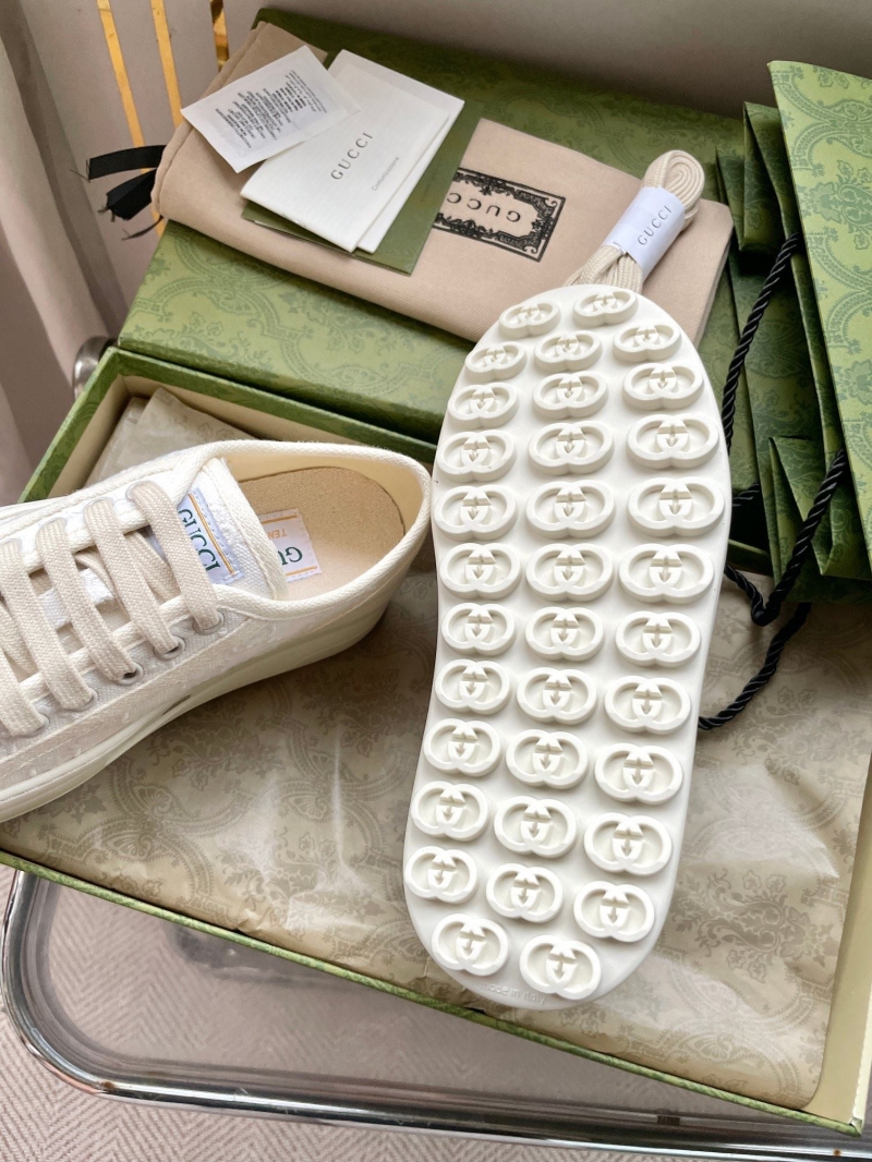 Gucci Sneakers